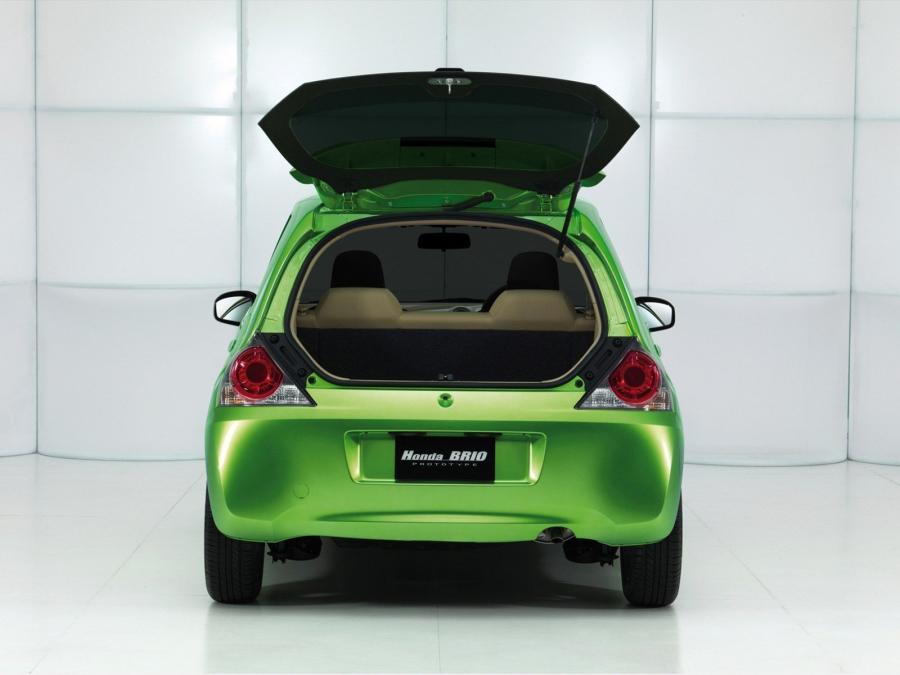  Honda Brio Concept 2010 года  (фото 9 из 12)